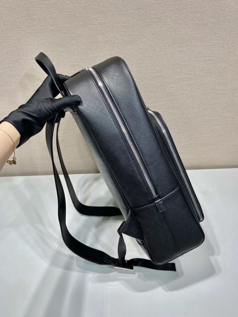 Pra*a backpacks